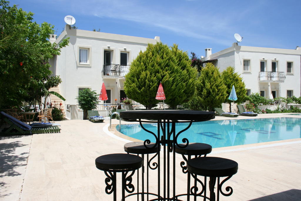 Paradise Garden Gumusluk Evleri Aparthotel Kültér fotó