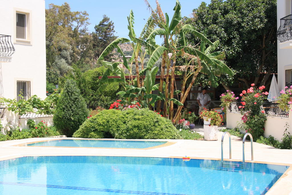 Paradise Garden Gumusluk Evleri Aparthotel Kültér fotó