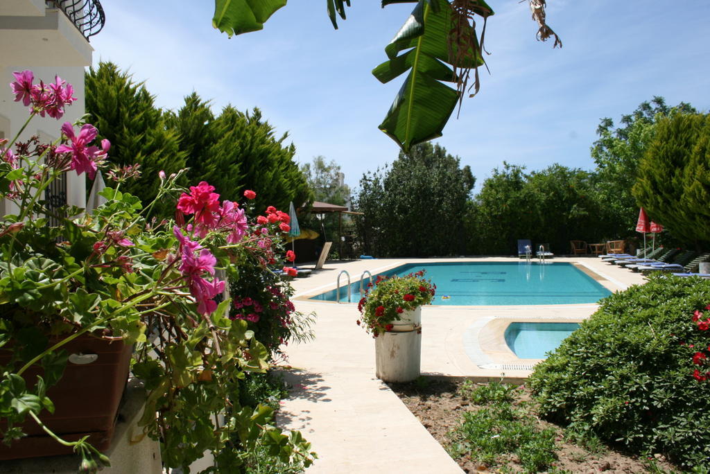Paradise Garden Gumusluk Evleri Aparthotel Kültér fotó