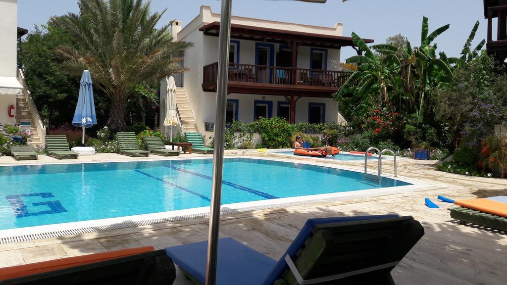 Paradise Garden Gumusluk Evleri Aparthotel Kültér fotó